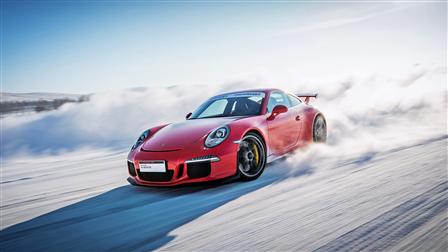 Cool as ice – Porsche Snow Force 2016