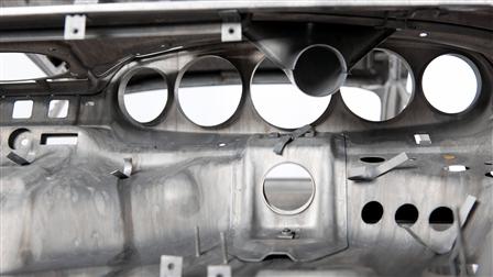 Porsche - ボディ作業と塗装の除去