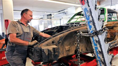 Porsche - Carrosseriewerk en lak verwijderen