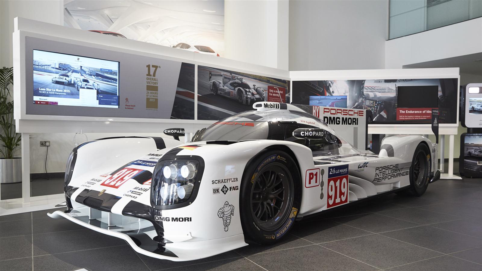 Porsche centre dubai