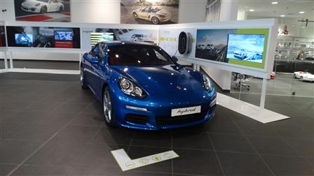 Porsche Centre Bahrain hosted Fascination Sports Car