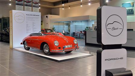 Porsche Classic Car Roadshow arrives at Porsche Centre Kuwait 