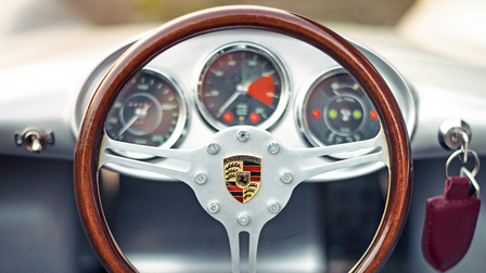 Steering wheel of the miniature vehicle Porsche 550 Spyder