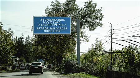 Cayenne S at the Azerbaijan border