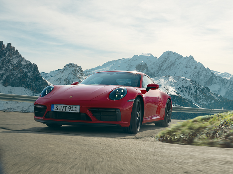 Porsche - Новый уровень страсти. Новые 911 GTS Модели.