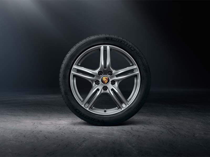 Porsche  - 20-inch Panamera Turbo wheel