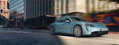 Porsche - Познакомьтесь ближе с моделями Taycan.