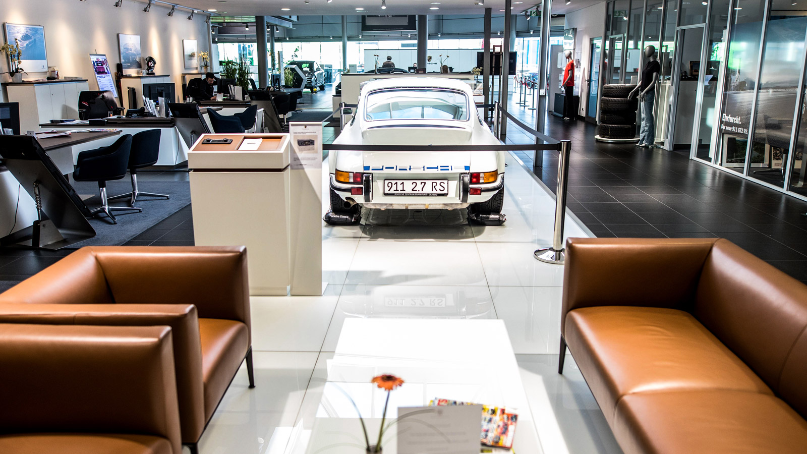 Porsche Centre Frankfurt