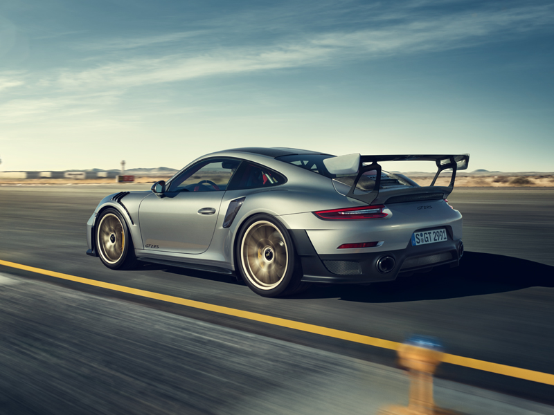 Porsche Tyres - Service & Porsche Genuine Parts - Porsche Service - Dr ...