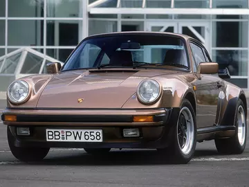Porsche 911 Turbo - Porsche AG