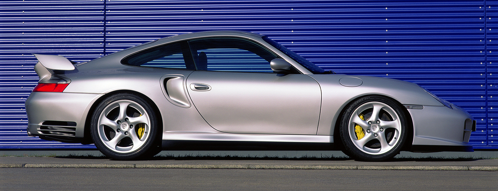 Porsche 996 .2 C4S Coupe Tür Tür-Rohbau Türgriff Schloss Glas VR B0208