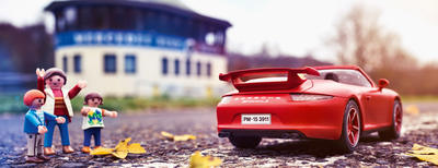 A marvel in miniature – Porsche meets Playmobil