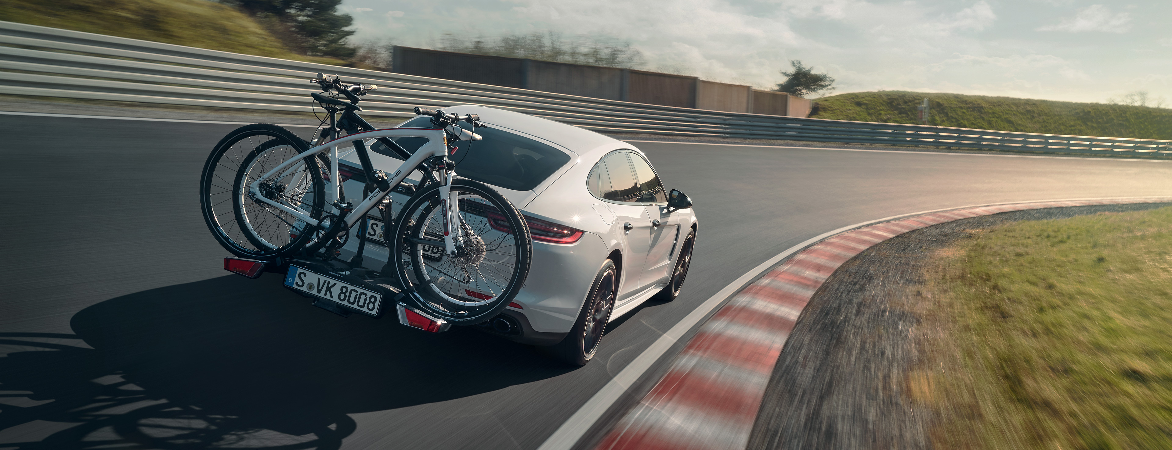 porsche macan bike rack