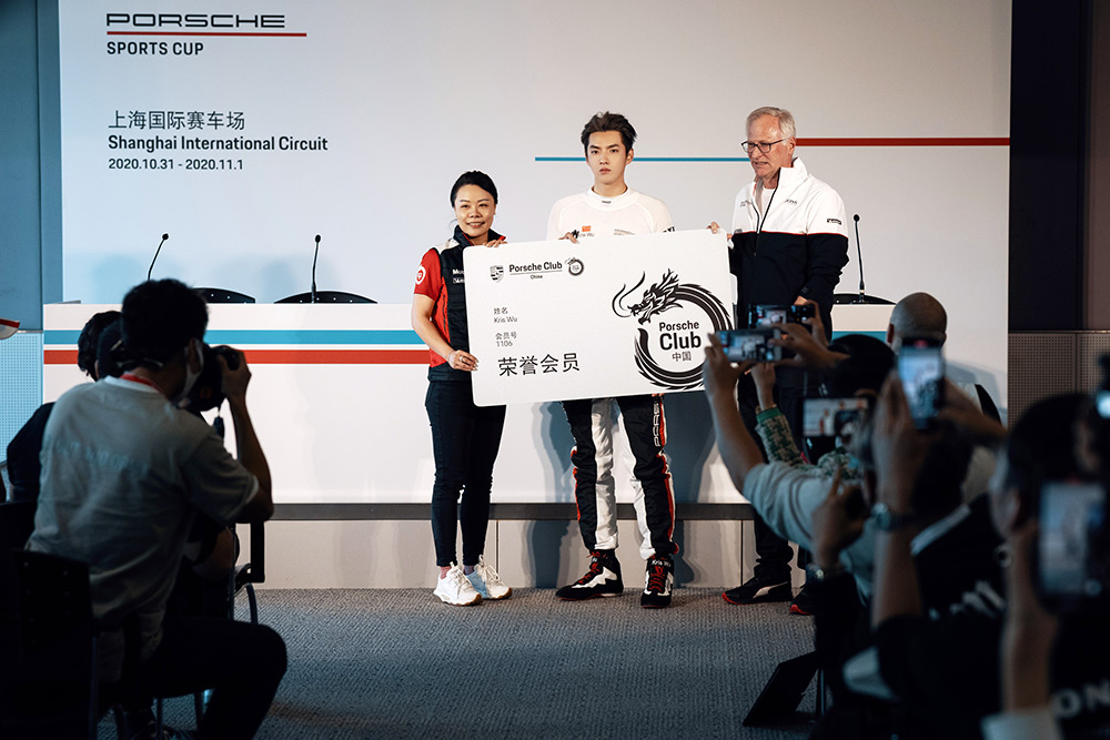 Congratulations👏👏👏 Kris Wu for being the first Porsche China Motors
