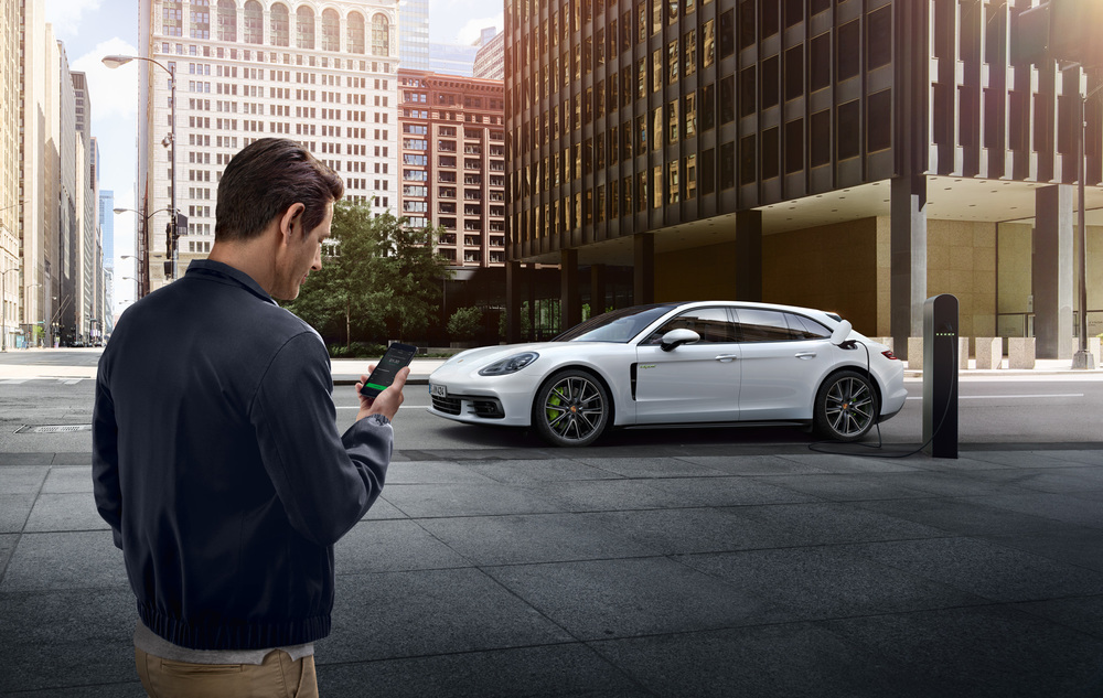 porsche-cars-great-britain-porsche-charging-service-with-more-than