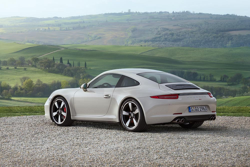 Porsche Asia Pacific: Attractive package for all Porsche 911 Carrera models  - Porsche Asia Pacific