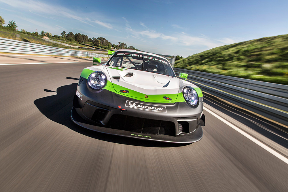 Porsche プレスリリースを読む 強力、高速、驚異的なニュー911 GT3 R ポルシェジャパン